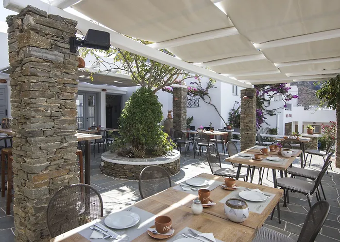 Hotel Nymfes Kamares (Sifnos)