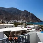 Nymfes Hotel 3*