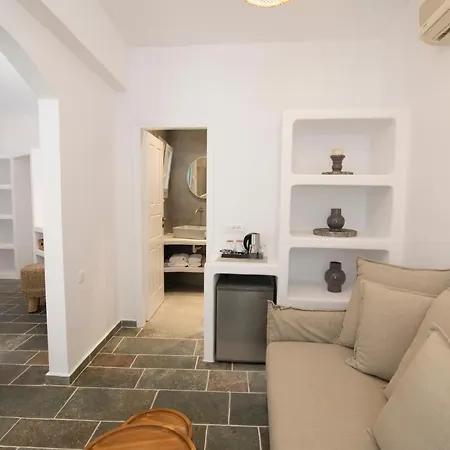 Nymfes Hotel Kamares (Sifnos)