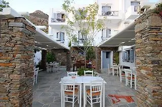 Nymfes Hotel Kamárai